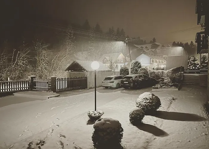 Champion's Balkon Garaz Bsa דירה